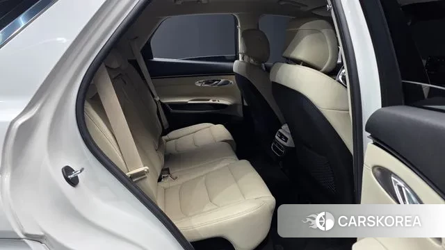 Genesis GV70 2022 Белый из Кореи, фото 3