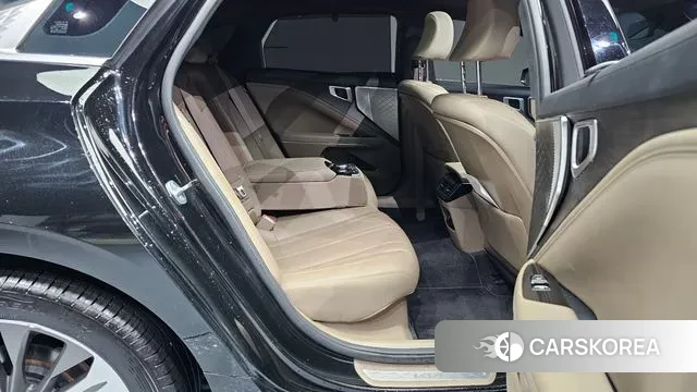 Kia K8 Hybrid 2023 Черный из Кореи, фото 3