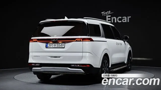 Kia Carnival 4th generation 2023 Белый из Кореи, фото 3