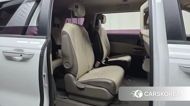 Kia Carnival 4th generation 2020 Белый из Кореи, фото 3