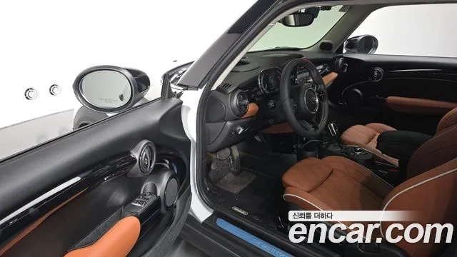 Mini Cooper S 2023 Белый из Кореи, фото 3