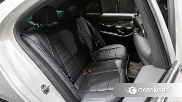 Mercedes-Benz E-Class W213 2021 Белый из Кореи, фото 3