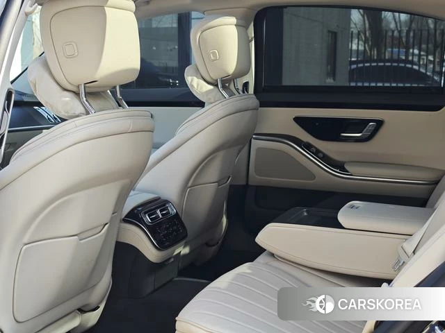 Mercedes-Benz S-class 2024 Черный из Китая, фото 3