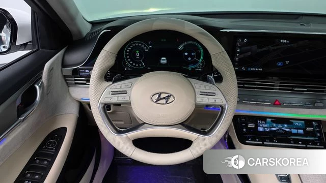 Hyundai The New Grandeur IG Hybrid 2021 Белый из Кореи, фото 3
