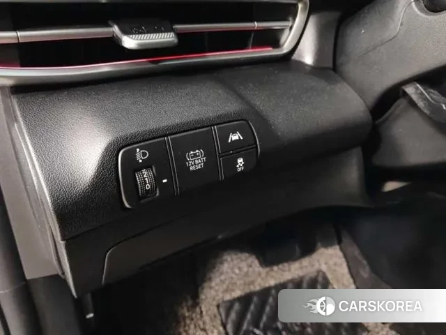 Hyundai Avante Hybrid (CN7) 2022 Белый из Кореи, фото 3