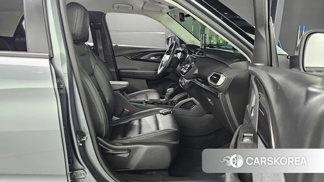 Chevrolet (GM Daewoo) Trailblazer 2021 Серый из Кореи, фото 3