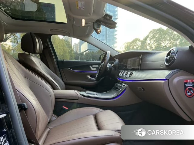 Mercedes-Benz E-class 2022 Черный из Китая, фото 3