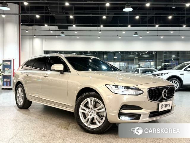 Volvo V90 2019 Шампань из Китая, фото 3