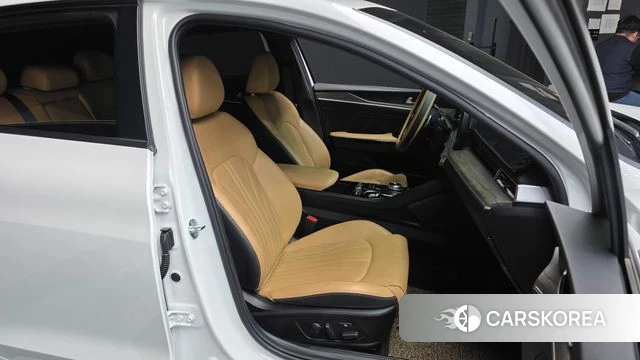 Kia K5 3rd generation 2021 Белый из Кореи, фото 3