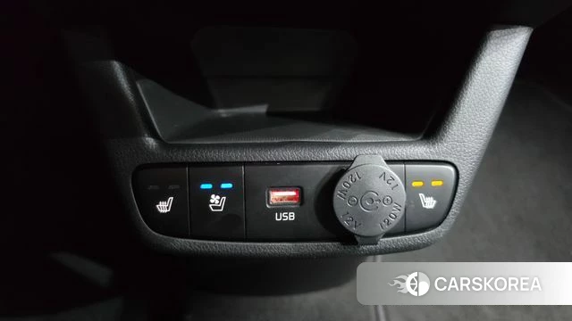 Kia The New Kia Ray 2023 Белый из Кореи, фото 3