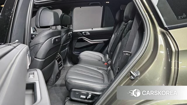 BMW X5 (G05) 2025 Песочный из Кореи, фото 3