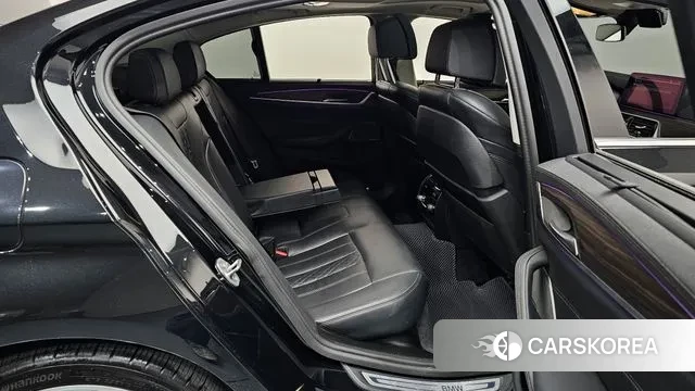 BMW 5 Series (G30) 2022 Черный из Кореи, фото 3