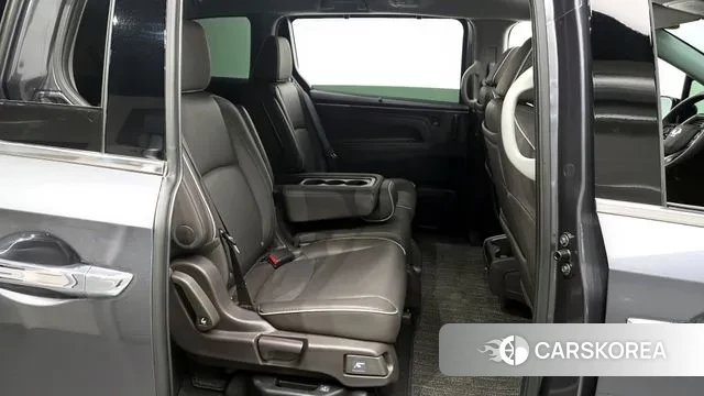 Honda Odyssey 2023 Серый из Кореи, фото 3