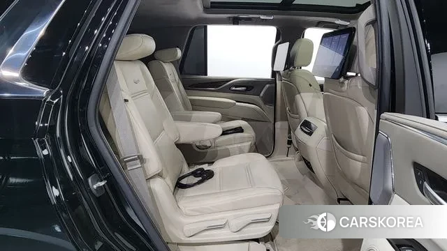 Cadillac Escalade 5th Generation 2021 Черный из Кореи, фото 3
