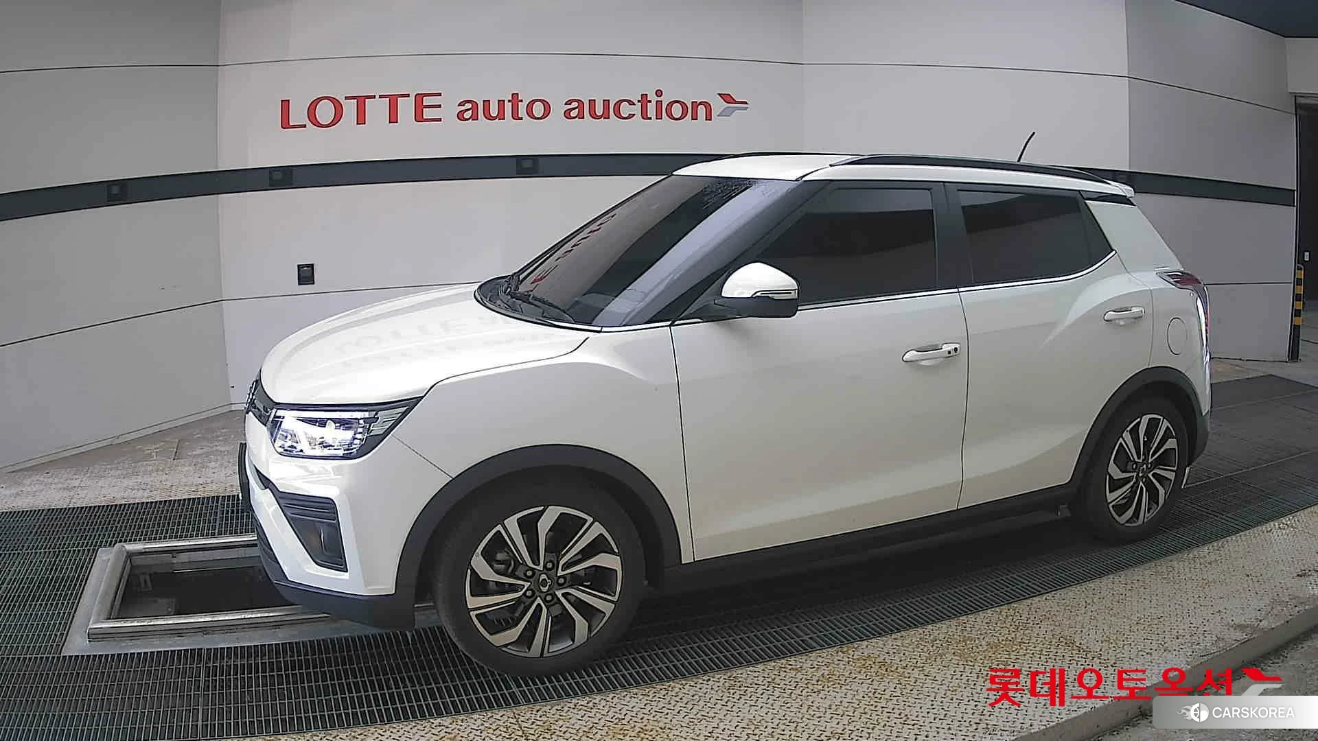 SsangYong Tivoli 2021 Grand White из Кореи, фото 3
