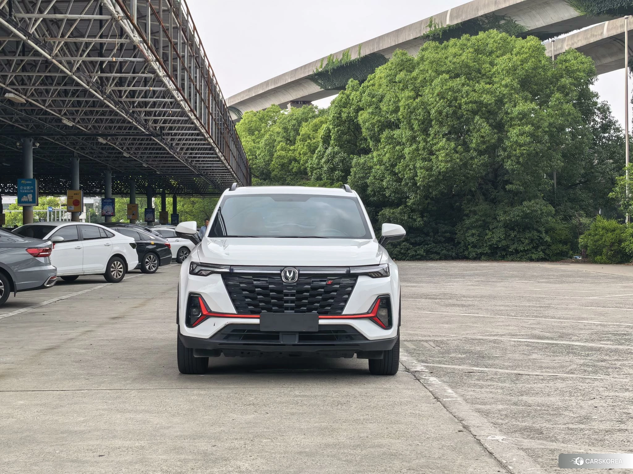 Chang'an CS35 PLUS 2023 Белый из Китая, фото 3