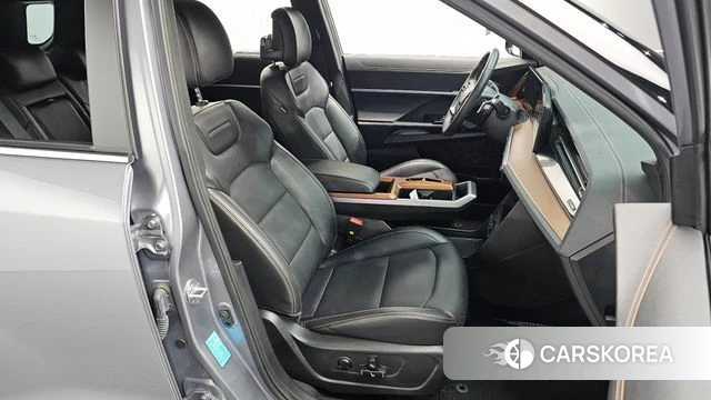 Ssangyong Torres EVX 2023 Серый из Кореи, фото 3