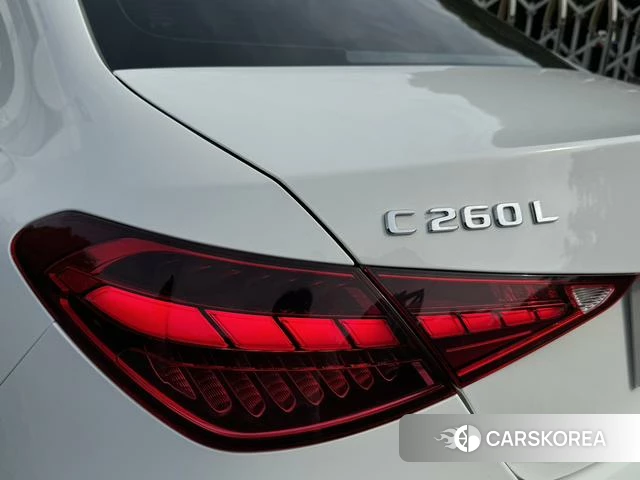 Mercedes-Benz Class C 2024 Белый из Китая, фото 3