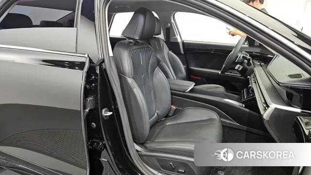 Hyundai Grandeur (GN7) 2023 Черный из Кореи, фото 3