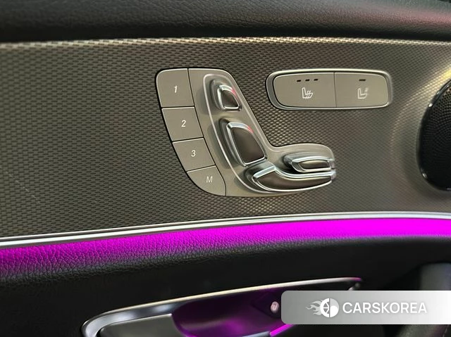 Mercedes-Benz E-Class W213 2019 Синий из Кореи, фото 3
