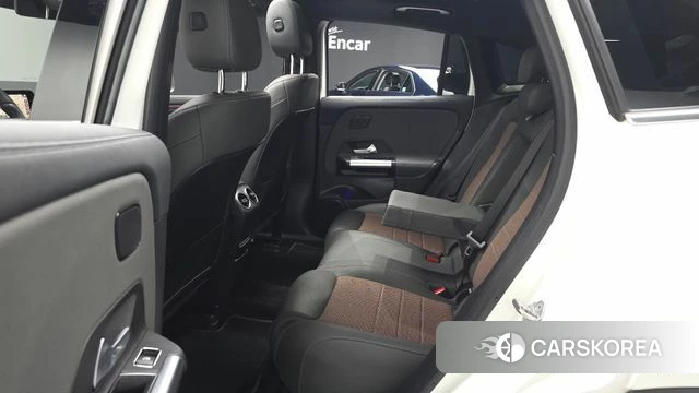 Mercedes-Benz EQA H243 2023 Белый из Кореи, фото 3