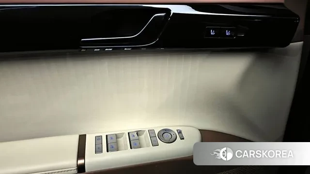 Hyundai Grandeur Hybrid (GN7) 2023 Черный из Кореи, фото 3