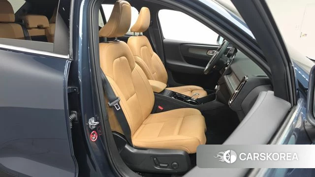 Volvo XC40 2021 Синий из Кореи, фото 3