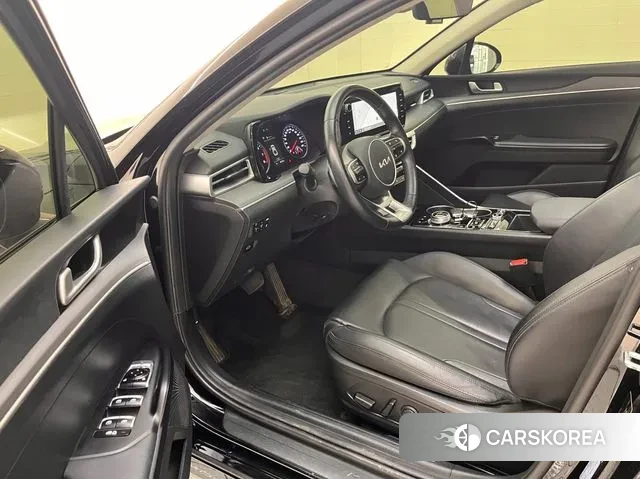 Kia K5 3rd generation 2022 Черный из Кореи, фото 3