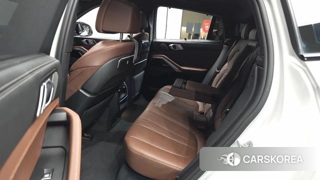 BMW X6 (G06) 2025 Белый из Кореи, фото 3