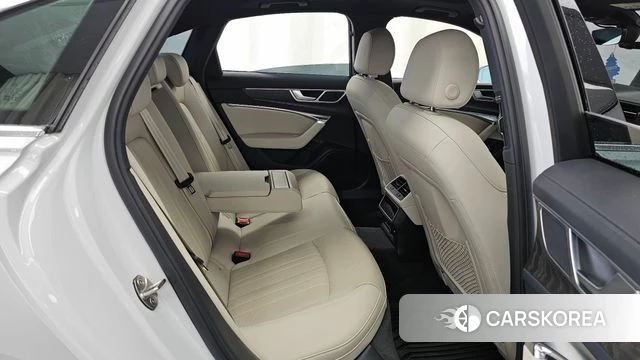 Audi A6 (C8) 2023 Белый из Кореи, фото 3