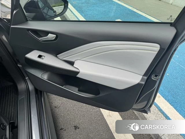 Volkswagen ID.3 2024 Темно-серый из Китая, фото 3