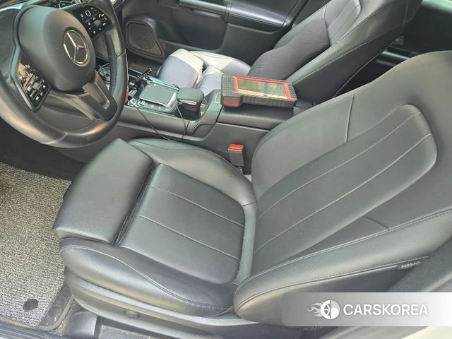 Mercedes-Benz GLB-Class X247 2021 Белый из Кореи, фото 3