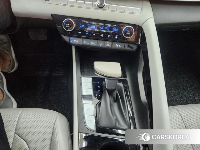 Hyundai Avante (CN7) 2020 Белый из Кореи, фото 3