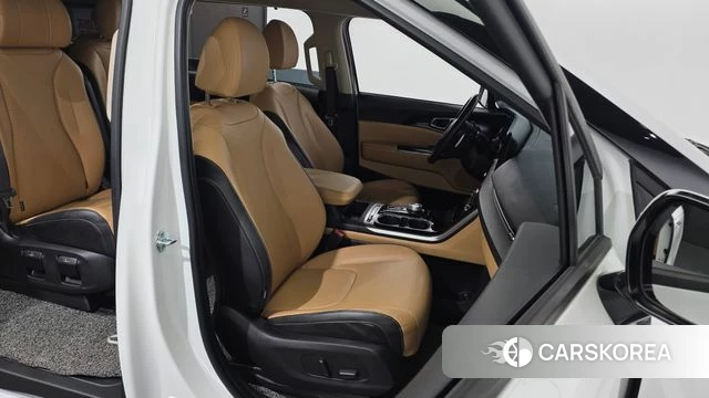 Kia Carnival 4th generation 2022 Белый из Кореи, фото 3