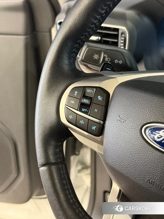 Ford Explorer 6th Generation 2020 Белый из Кореи, фото 3