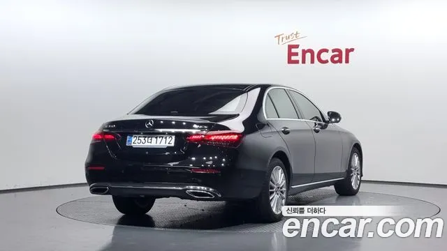 Mercedes-Benz E-Class W213 2023 Черный из Кореи, фото 3