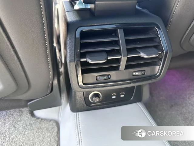 Audi Q3 2023 Темно-серый из Китая, фото 3