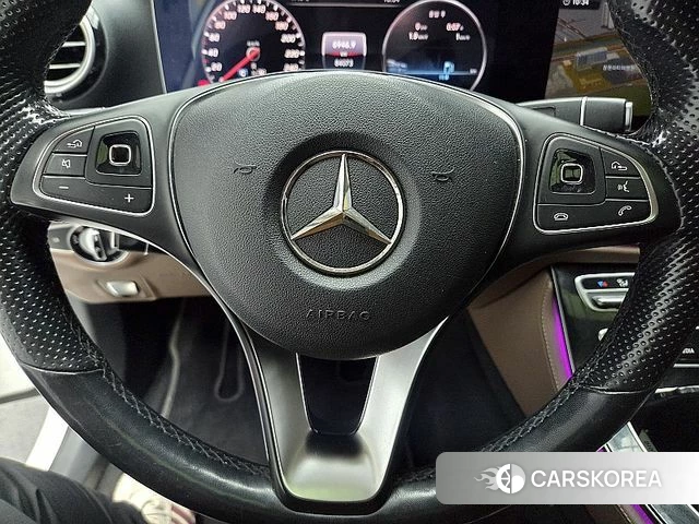 Mercedes-Benz E-Class W213 2018 Белый из Кореи, фото 3