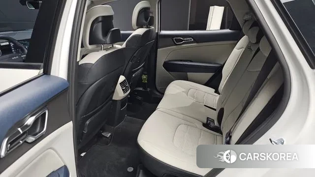 Kia The New Sportage 5th Generation 2025 Белый из Кореи, фото 3