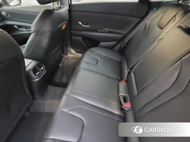 Hyundai Avante (CN7) 2022 Белый из Кореи, фото 3