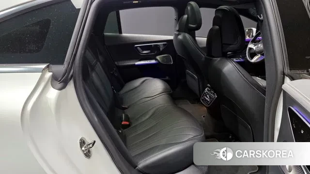 Mercedes-Benz EQE V295 2023 Белый из Кореи, фото 3