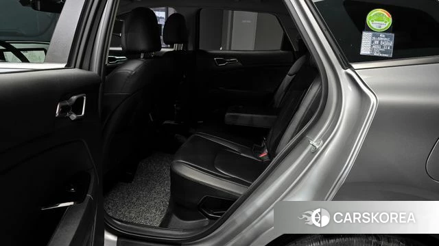 Kia Sportage 5th Generation Hybrid 2022 Серебристо-серый из Кореи, фото 3