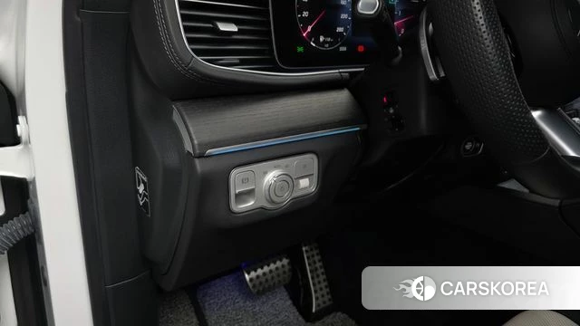 Mercedes-Benz GLE-Class W167 2023 Белый из Кореи, фото 3