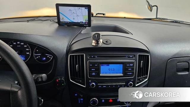 Hyundai The New Grand Starex 2018 Желтый из Кореи, фото 3
