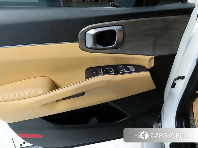Kia Sorento 4th Generation 2023 Белый из Кореи, фото 3