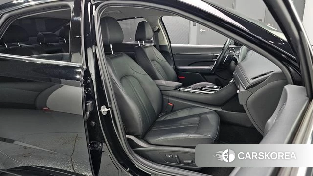 Hyundai Sonata (DN8) 2022 Черный из Кореи, фото 3