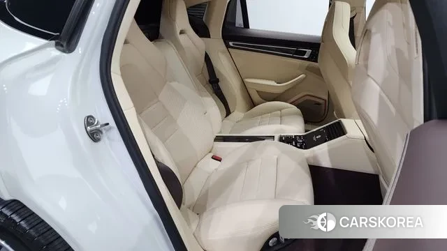 Porsche Panamera (971) 2020 Белый из Кореи, фото 3