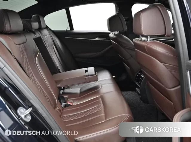 BMW 5 Series (G30) 2020 Черный из Кореи, фото 3