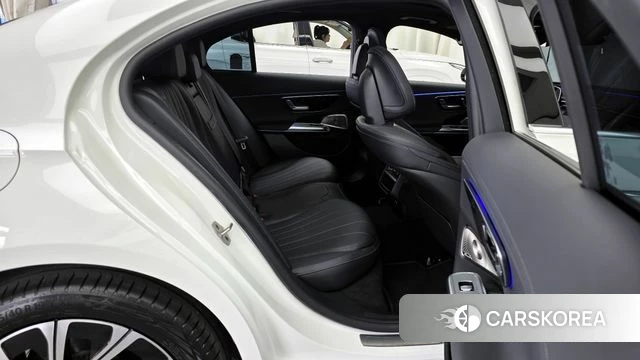 Mercedes-Benz E-Class W214 2025 Белый из Кореи, фото 3