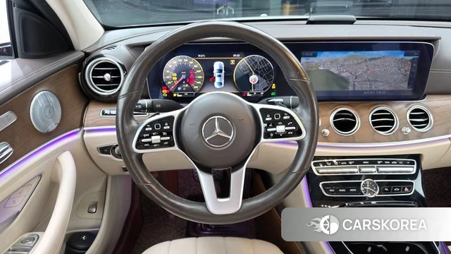Mercedes-Benz E-Class W213 2019 Белый из Кореи, фото 3